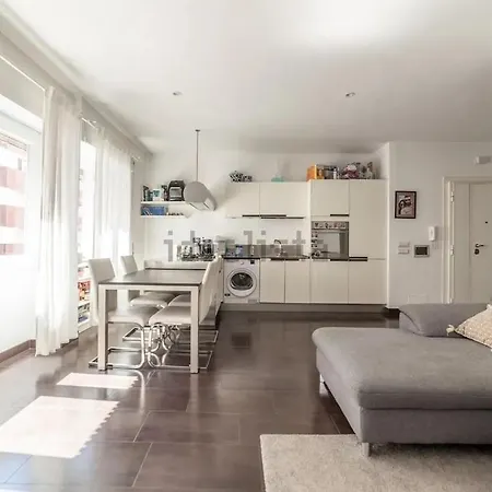 Bright Nest Near Trastevere! * Rome